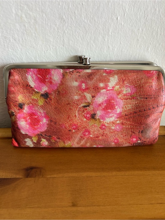 HOBO Handbags - Hobo Lauren Leather Floral Wallet